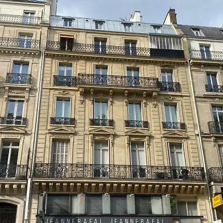 Opera Apartment Paris